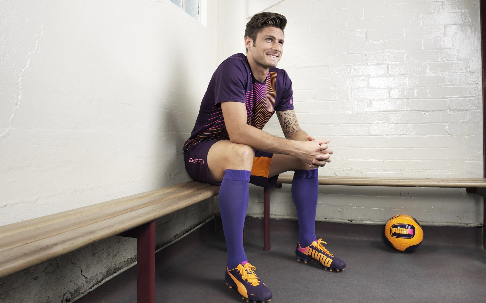 赛道上的艺术家，格列兹曼在F1新赛季揭幕战之夜的惊艳时刻