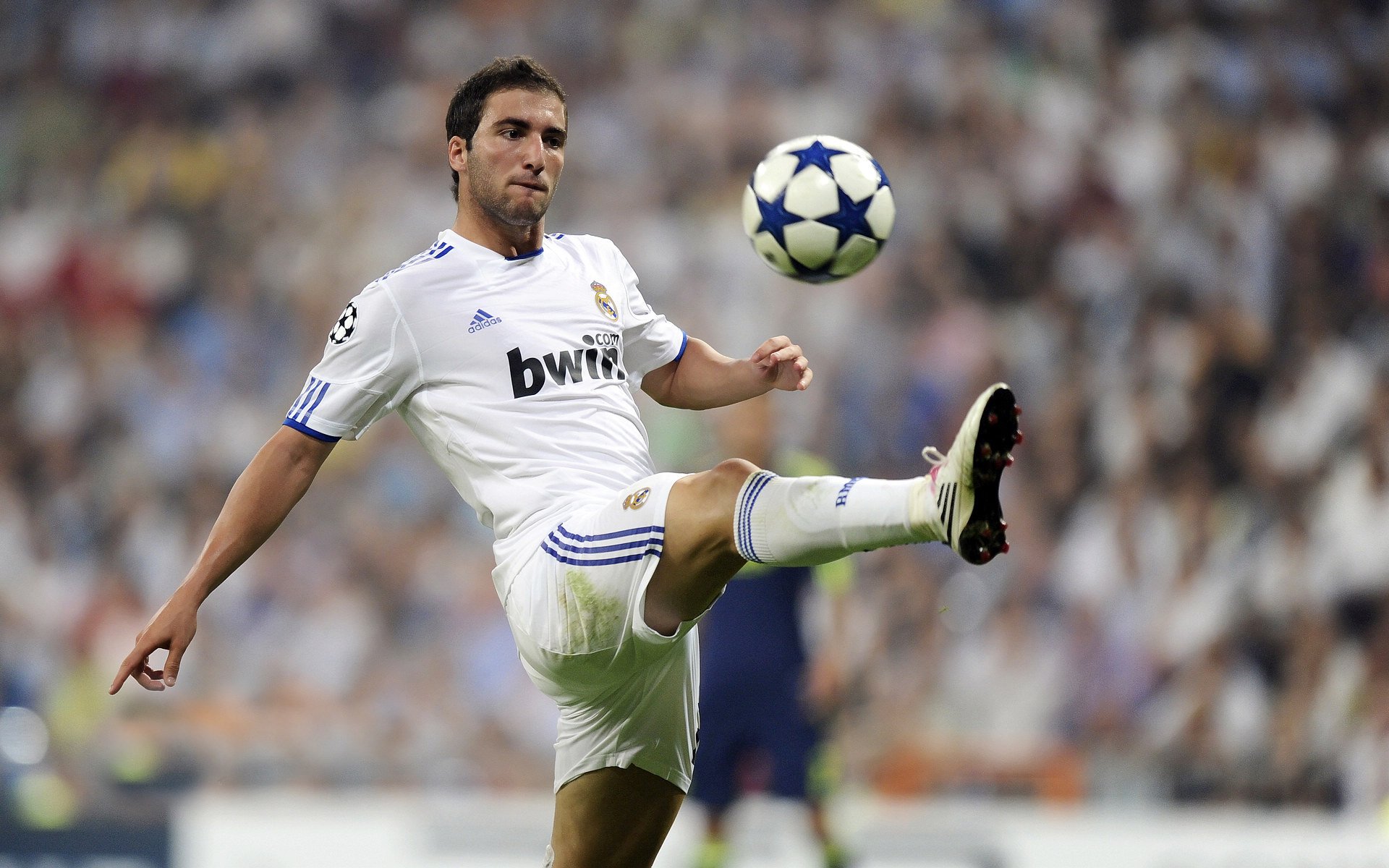 孤胆王者的黄昏，当德布劳内在那不勒斯扛起比利时全队